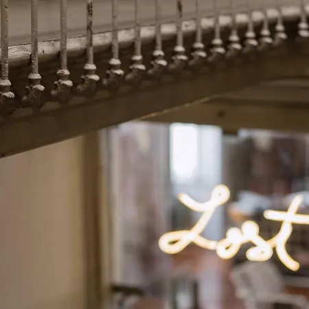 Pensionat Lost :: Cais House