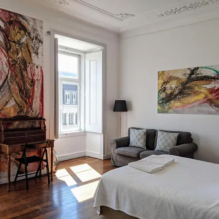Guest house Lost :: Cais House 3*