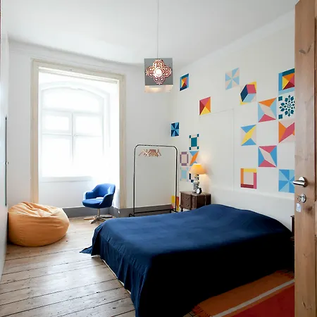 Lost :: Cais House Lisboa