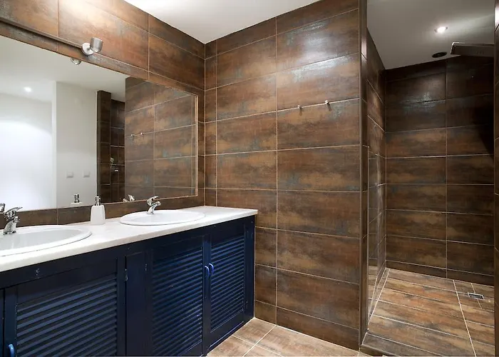 Lost :: Cais House 3* Lisboa