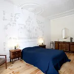 Lost :: Cais House