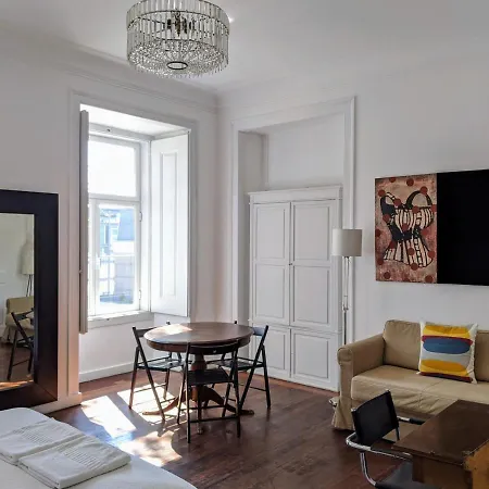 Pensjonat Lost :: Cais House Lizbona