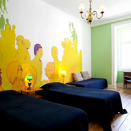 Guest house Lost :: Cais House 3*